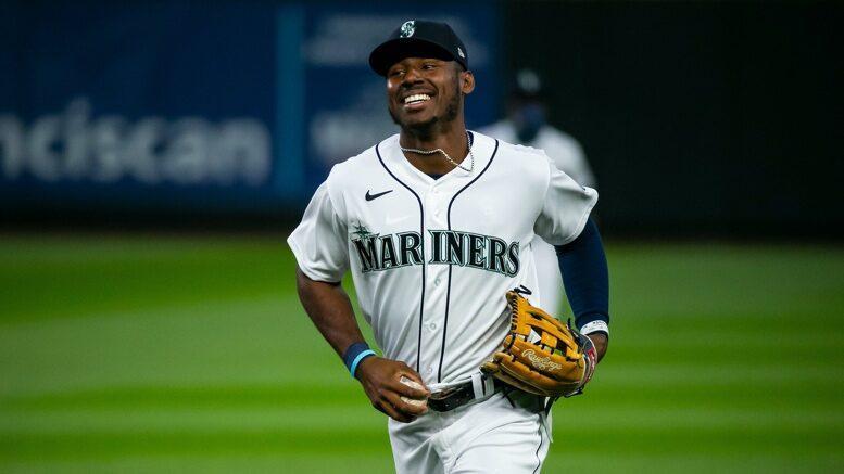 Mariners outfielder Kyle Lewis unanimously wins AL Jackie Robinson Rookie  of the Year – BBWAA
